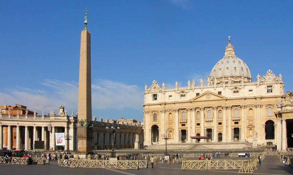 6. The emperor Caligula transported the Vatican’s Obelisk to Rome
