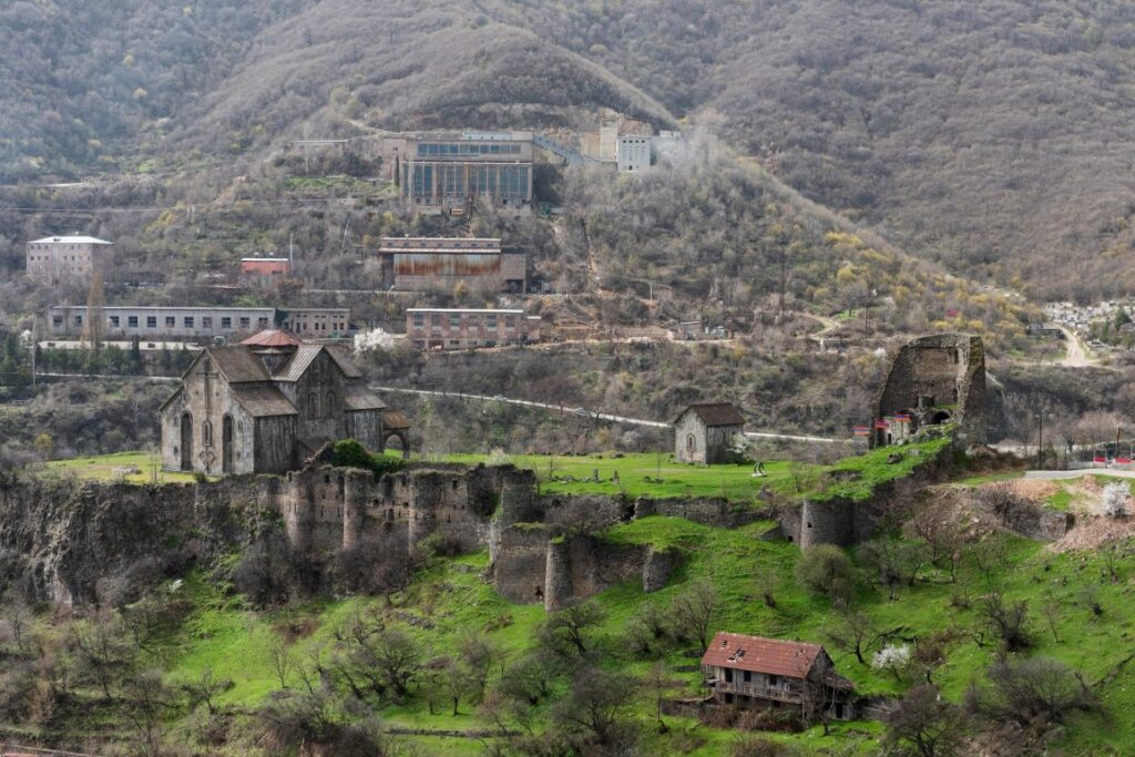 Lori Castle | Places You Must Visit In Armenia